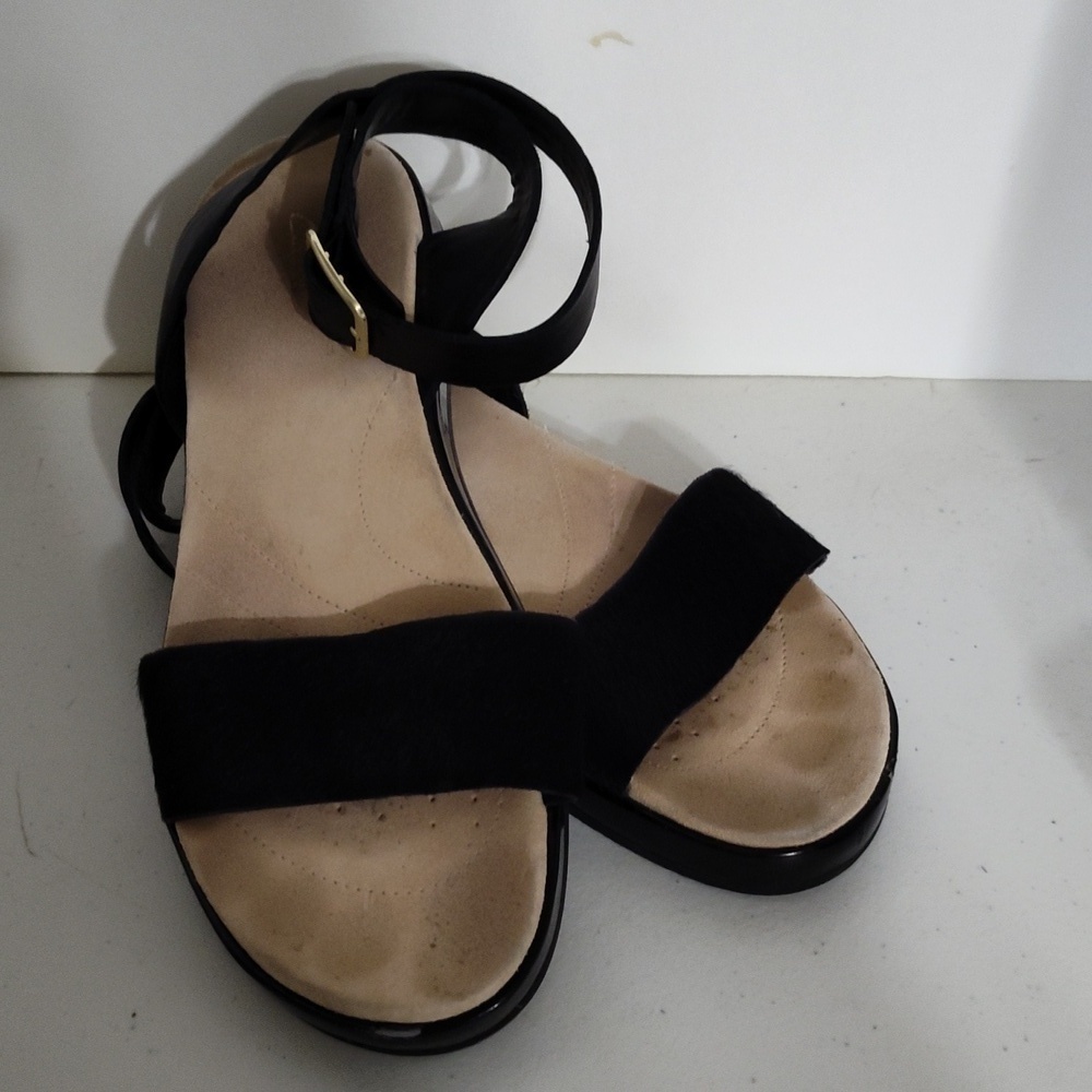 Clarks Botanic Ivy sandals women’s size 7.5 black ankle buckle